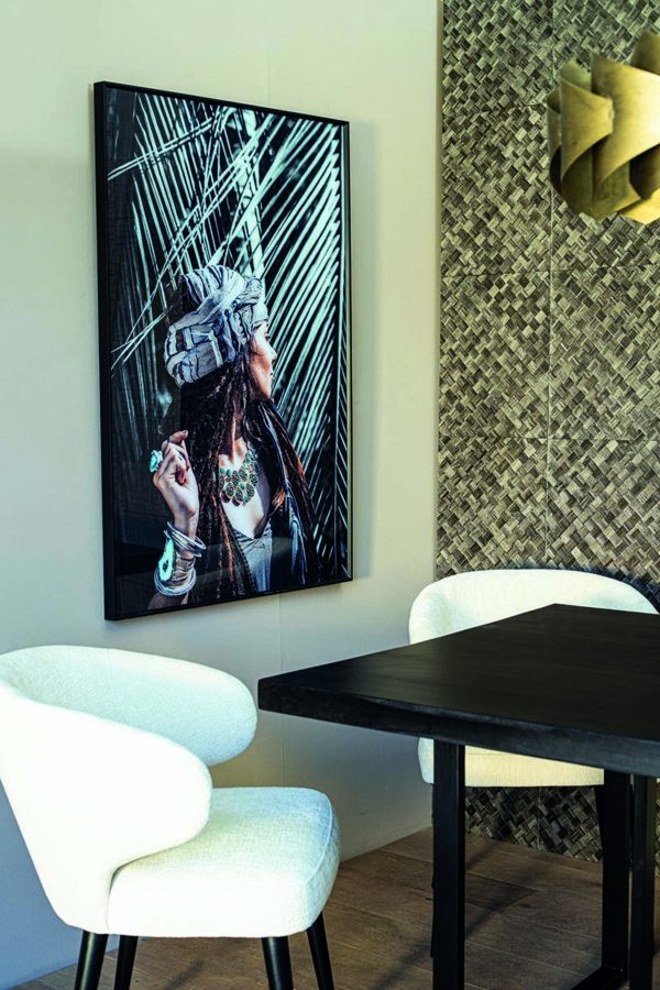 Melani Glass Art Wall Picture Woman At Palm Tree - Afbeelding 2